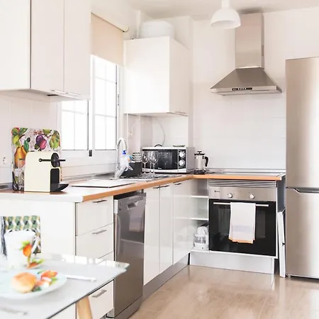 Lovely&sunny Near Poris Daire *